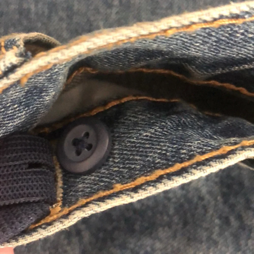 Old Navy Regular Style Jeans in 14 Slim